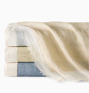 Embrace Springtime Bliss with Sferra Pitura Color Block Throws