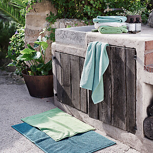 Schlossberg Nova Organic Cotton Towels & Bath Rugs