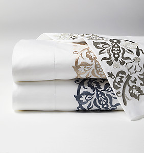 Experience Luxury Craftsmanship: Sferra Saxon Italian Cotton Bed Linens