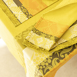 Le Jacquard Francais Mumbai Yellow Cotton Table Linens
