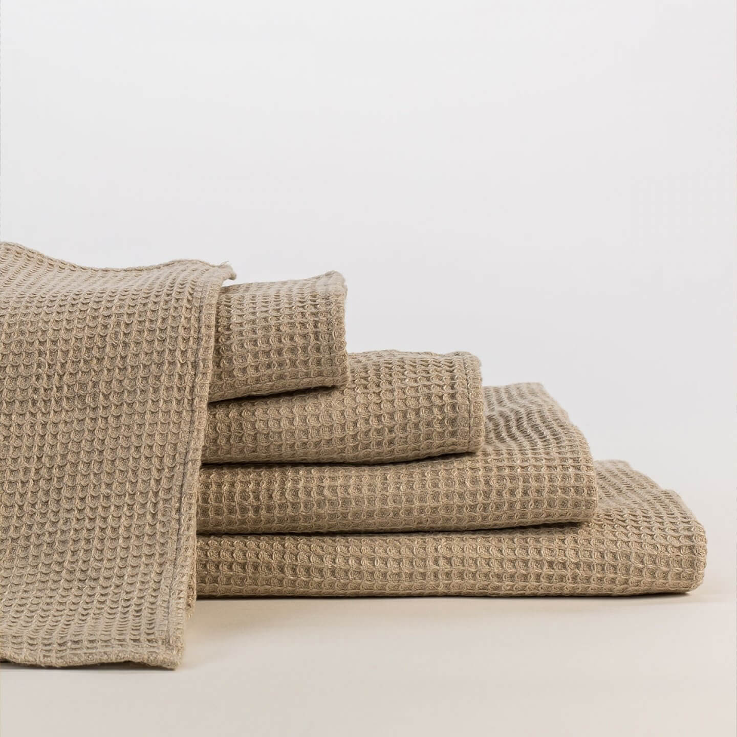 Linen Waffle Towels Anichini Lukina J Brulee Home 0869