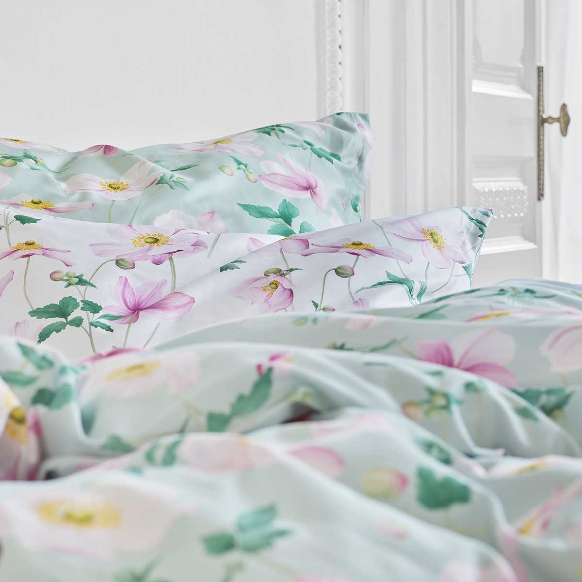 Colorful Floral Duvet Covers & Bedding - Schlossberg Clara Vert